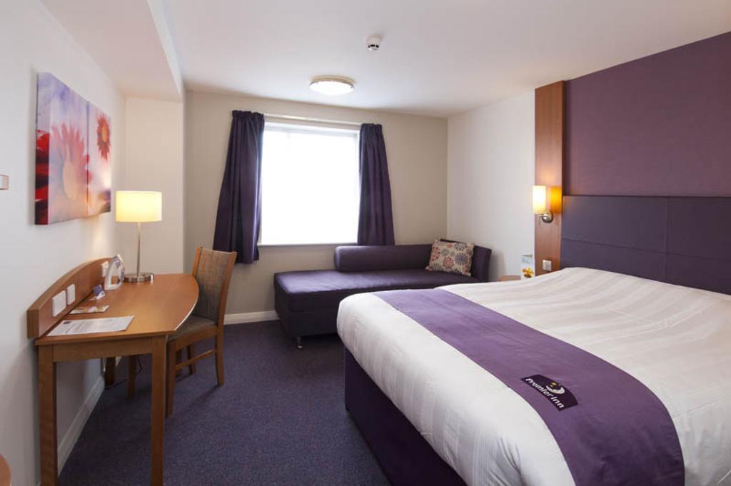 Premier Inn Sheffield Arena Pokój zdjęcie