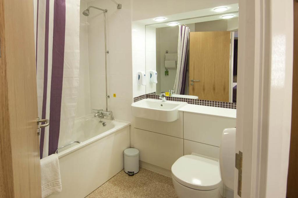 Premier Inn Sheffield Arena Pokój zdjęcie